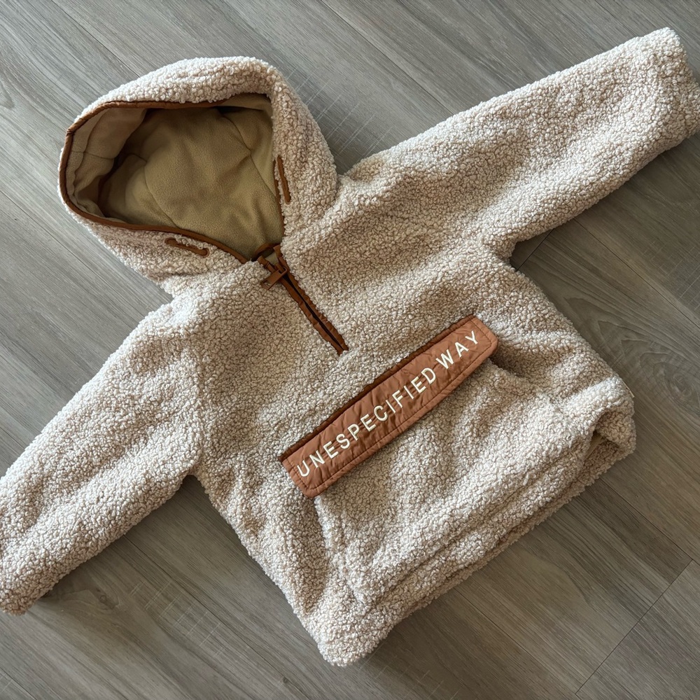 Zara Cream Sherpa Hoodie for Kids GN and super cozy!